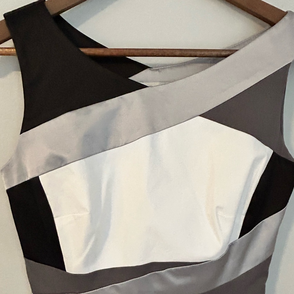 Karen Millen One-Shoulder Colorblock Bandage Cocktail Dress – Size 4 - Picture 3 of 8